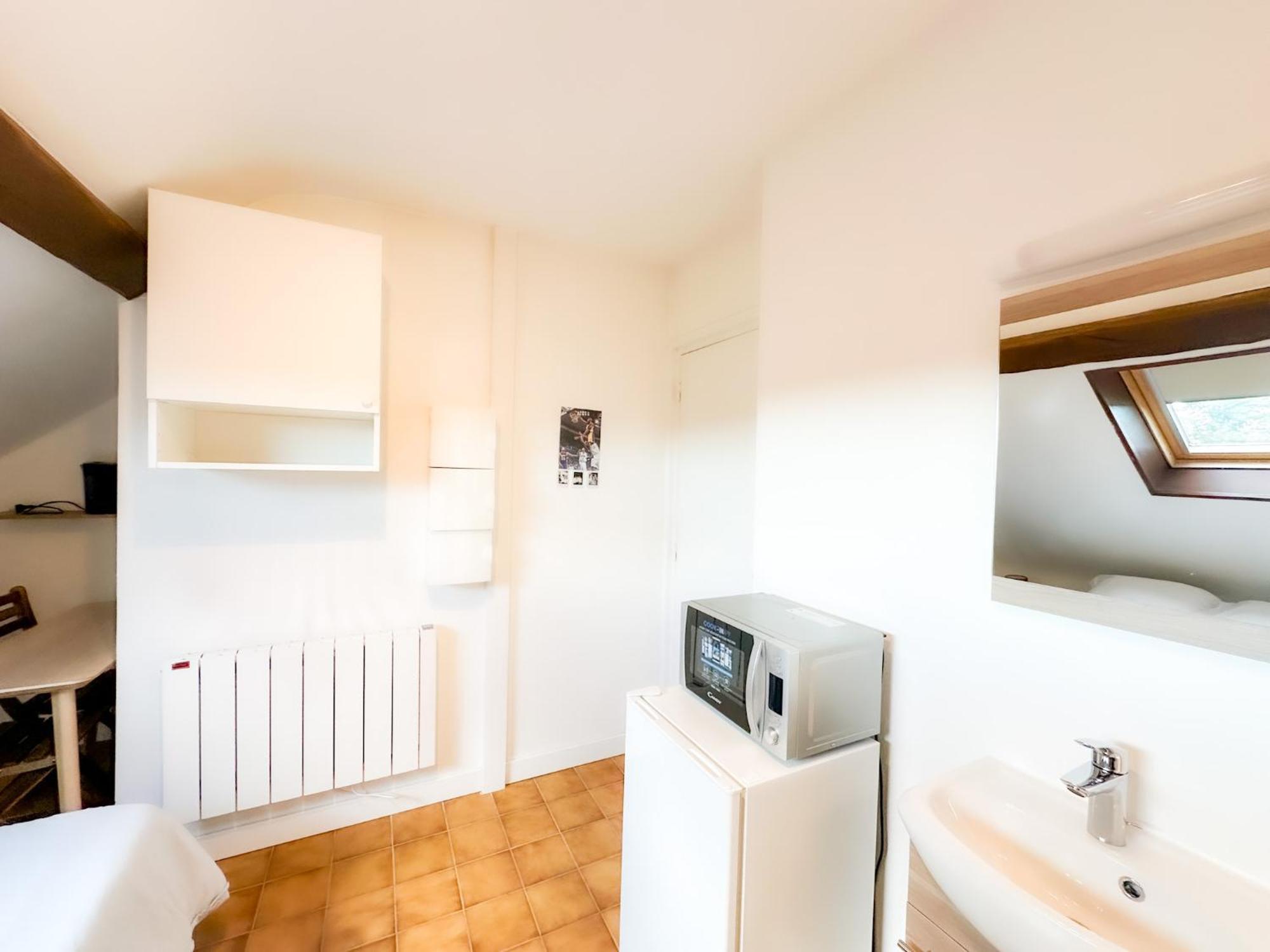 Anh Dao 2 - Studio, Centre Ville, Tiamconciergerie * Champs-Sur-Marne
